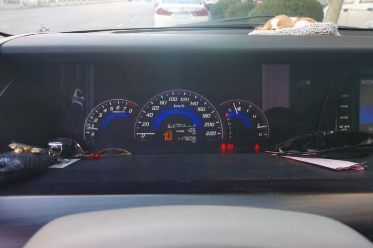Used Honda Elysion 2015 2.4L VTi-S Prestige Edition Instrument Cluster