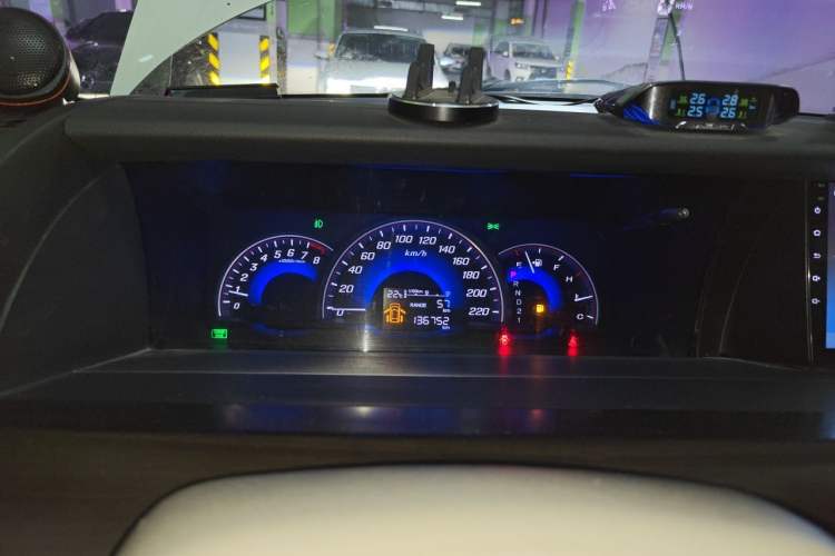 Used Honda Elysion 2015 2.4L VTi-S Prestige Edition Instrument Cluster