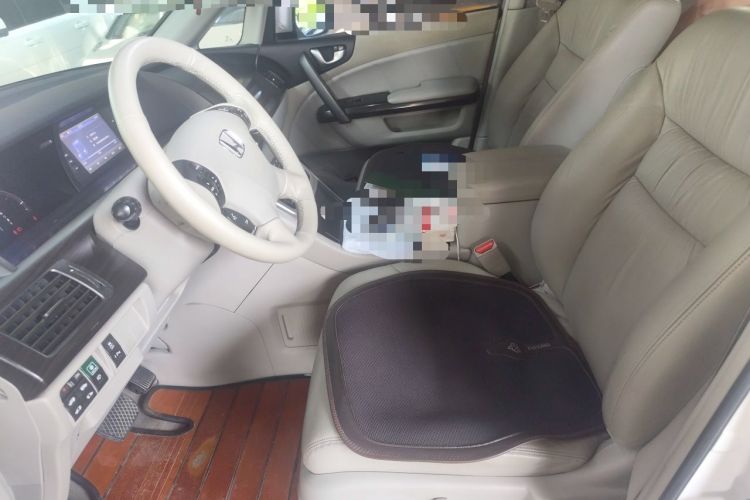 Used Honda Elysion 2015 2.4L VTi-S Prestige Edition Left Front Seat
