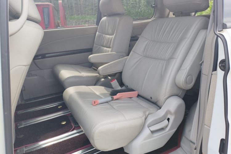 Used Honda Elysion 2015 2.4L VTi-S Prestige Edition Left Rear Seat