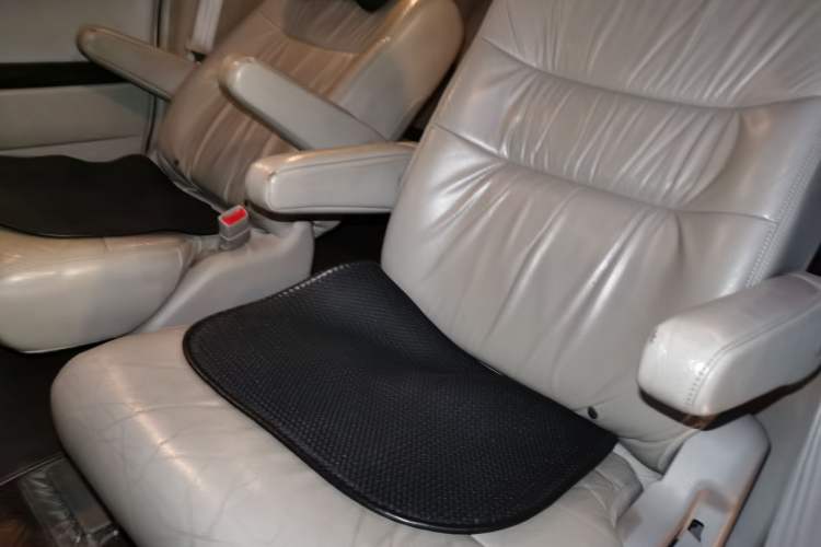 Used Honda Elysion 2015 2.4L VTi-S Prestige Edition Left Rear Seat