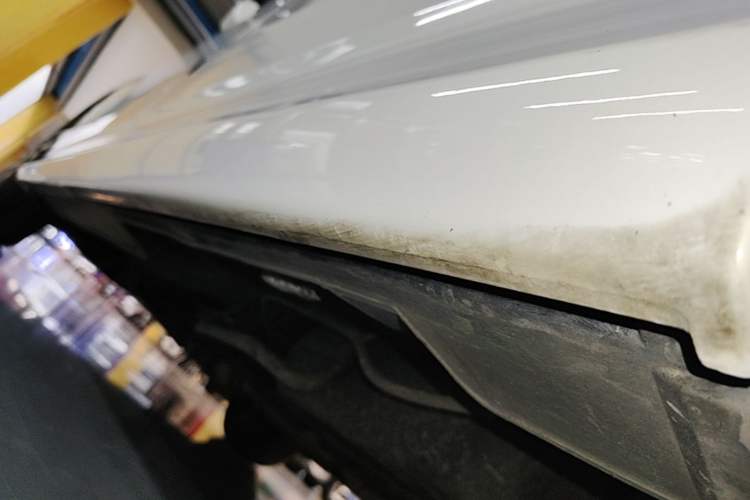 Used Honda Elysion 2015 2.4L VTi-S Prestige Edition Left Side Sill