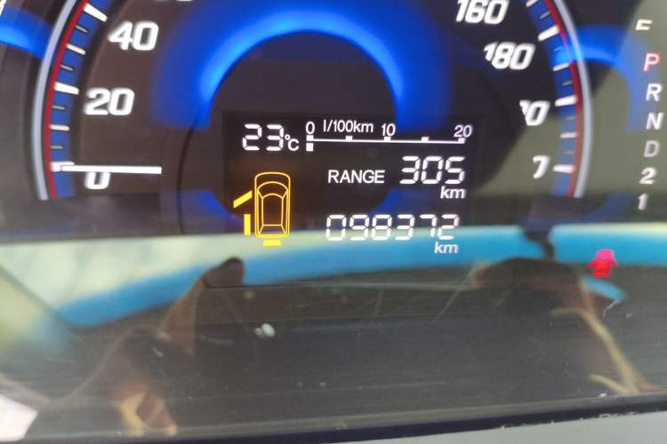 Used Honda Elysion 2015 2.4L VTi-S Prestige Edition Odometer Close Up