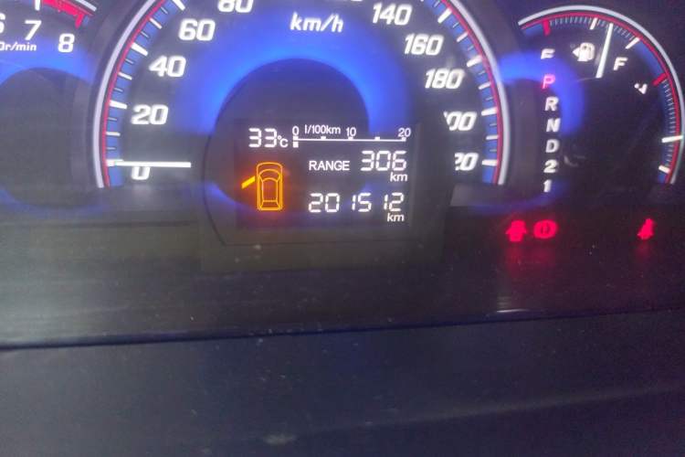 Used Honda Elysion 2015 2.4L VTi-S Prestige Edition Odometer Close Up