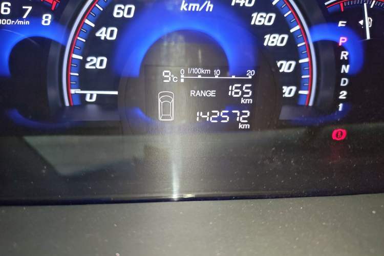 Used Honda Elysion 2015 2.4L VTi-S Prestige Edition Odometer Close Up