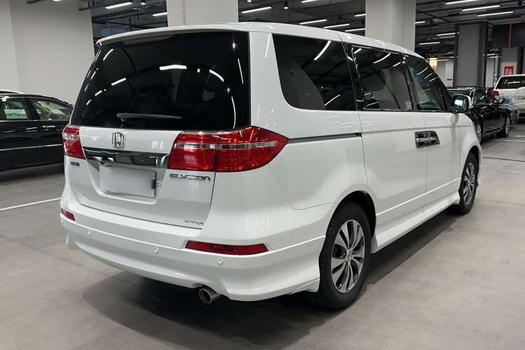 Used Honda Elysion 2015 2.4L VTi-S Prestige Edition Rear Right 45 Deg