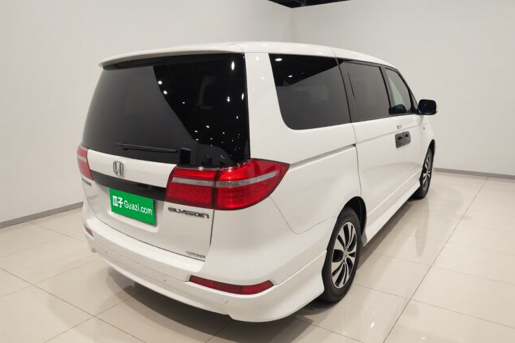 Used Honda Elysion 2015 2.4L VTi-S Prestige Edition Rear Right 45 Deg