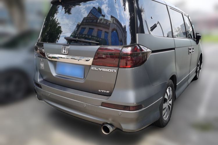 Used Honda Elysion 2015 2.4L VTi-S Prestige Edition Rear Right 45 Deg