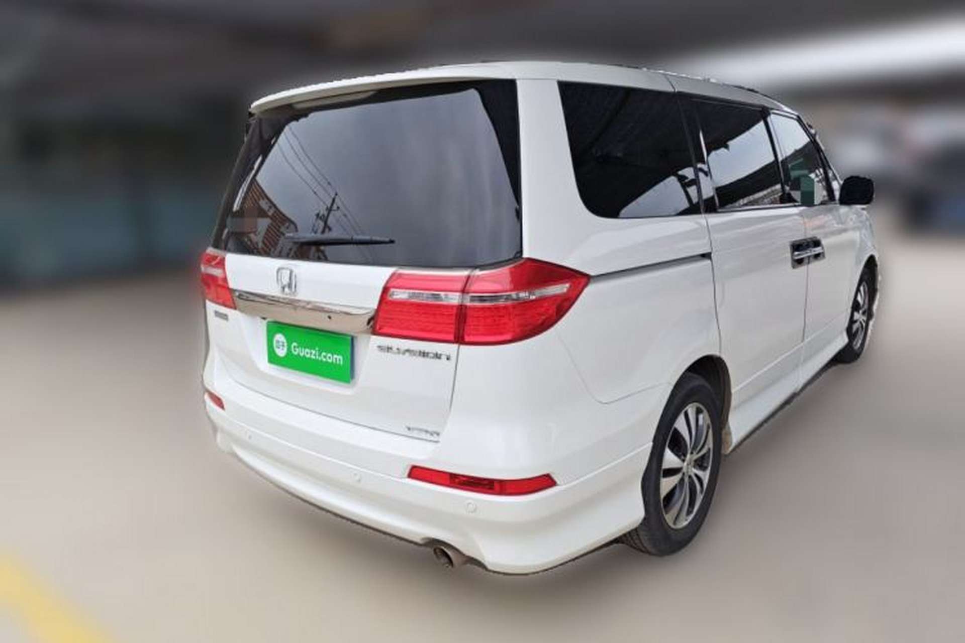 Used Honda Elysion 2015 2.4L VTi-S Prestige Edition Rear Right 45 Deg