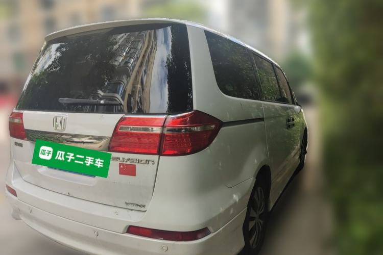 Used Honda Elysion 2015 2.4L VTi Luxury Edition Rear Right 45 Deg