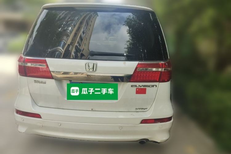 Used Honda Elysion 2015 2.4L VTi Luxury Edition Rear