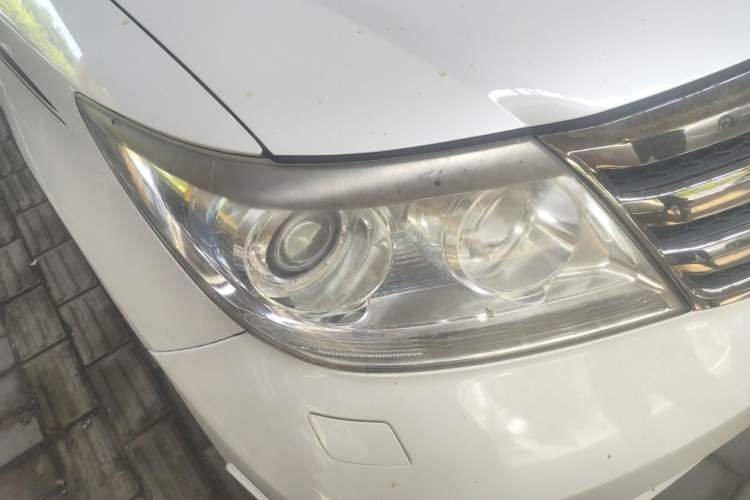 Used Honda Elysion 2015 2.4L VTi-S Prestige Edition Right Front Headlight