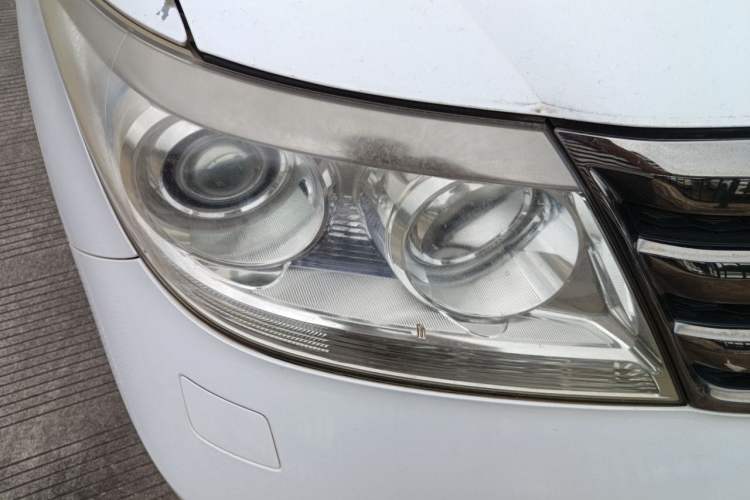 Used Honda Elysion 2015 2.4L VTi-S Prestige Edition Right Front Headlight