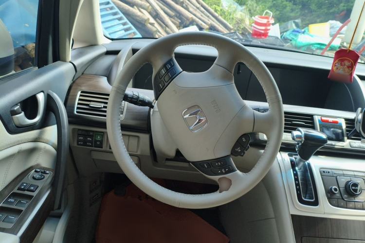 Used Honda Elysion 2015 2.4L VTi-S Prestige Edition Steering Wheel
