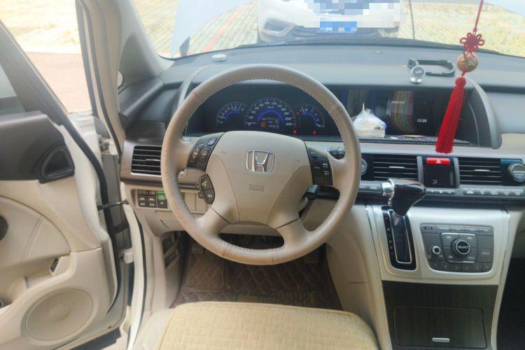 Used Honda Elysion 2015 2.4L VTi-S Prestige Edition Steering Wheel