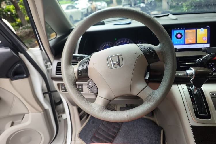 Used Honda Elysion 2015 2.4L VTi-S Prestige Edition Steering Wheel