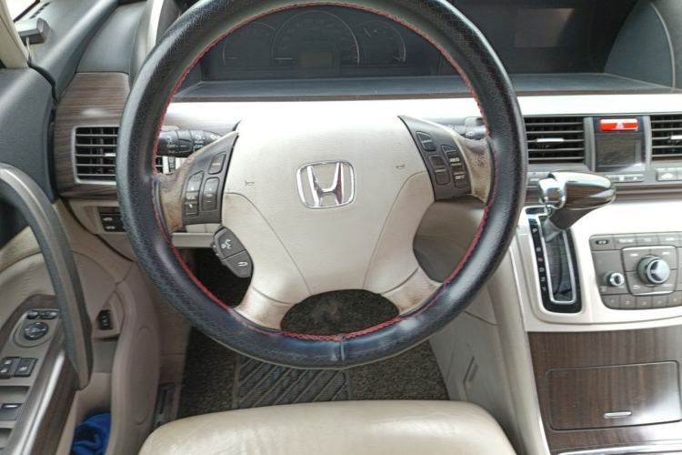 Used Honda Elysion 2015 2.4L VTi-S Prestige Edition Steering Wheel