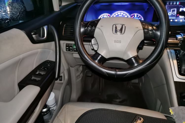 Used Honda Elysion 2015 2.4L VTi-S Prestige Edition Steering Wheel