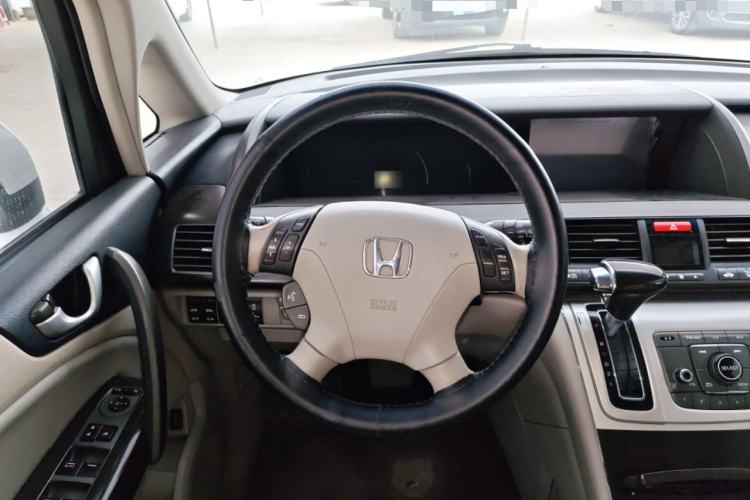 Used Honda Elysion 2015 2.4L VTi-S Prestige Edition Steering Wheel