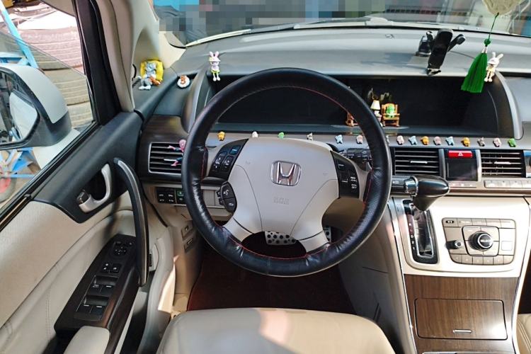 Used Honda Elysion 2015 2.4L VTi-S Prestige Edition Steering Wheel
