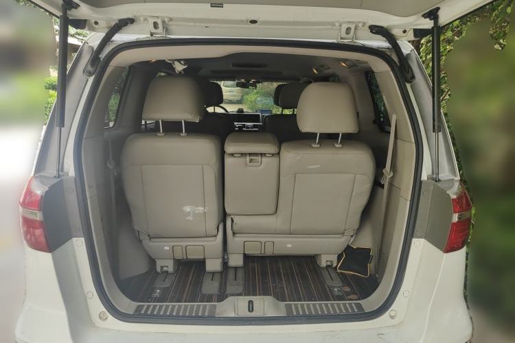 Used Honda Elysion 2015 2.4L VTi Luxury Edition Trunk