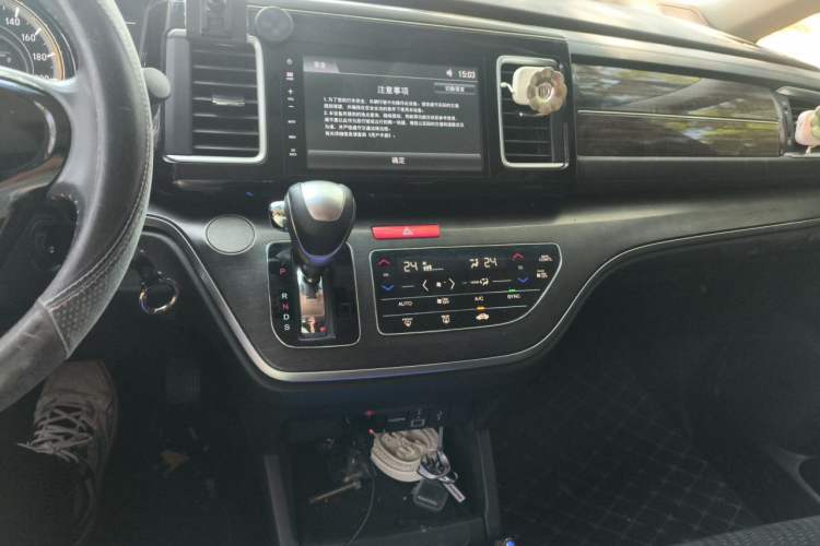 Used Honda Elysion 2016 2.4L Classic Edition Audio And AC Panel