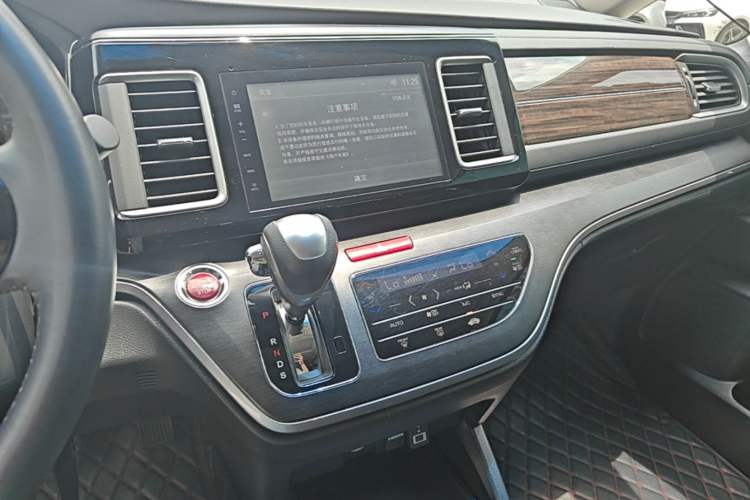 Used Honda Elysion 2016 2.4L Style Edition Audio And AC Panel