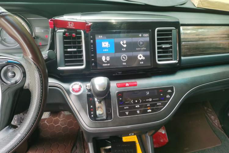 Used Honda Elysion 2016 2.4L Style Edition Audio And AC Panel