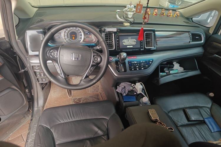 Used Honda Elysion 2016 2.4L Luxury Edition Center Console