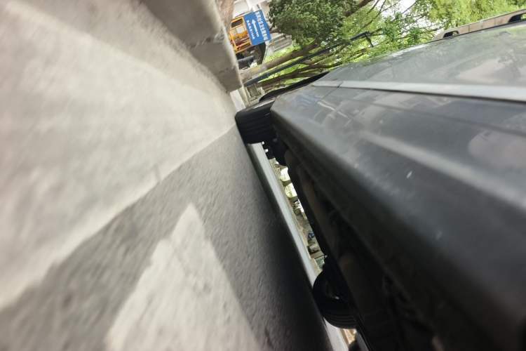 Used Honda Elysion 2016 2.4L Luxury Edition Chassis Front Right