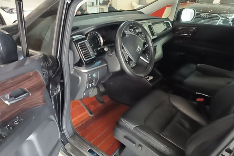Used Honda Elysion 2016 2.4L Luxury Edition Driver Seat