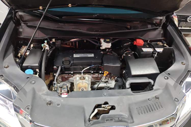 Used Honda Elysion 2016 2.4L Classic Edition Engine Bay