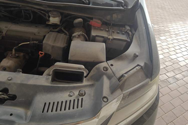 Used Honda Elysion 2016 2.4L Luxury Edition Engine Bay Left