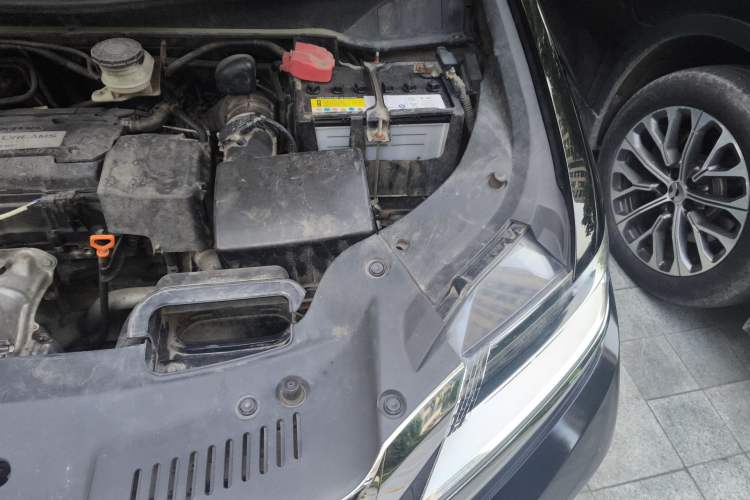 Used Honda Elysion 2016 2.4L Supreme Edition Engine Bay Left