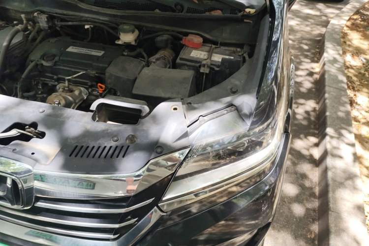 Used Honda Elysion 2016 2.4L Style Edition Engine Bay Left