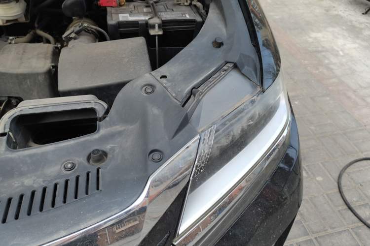 Used Honda Elysion 2016 2.4L Luxury Edition Engine Bay Left