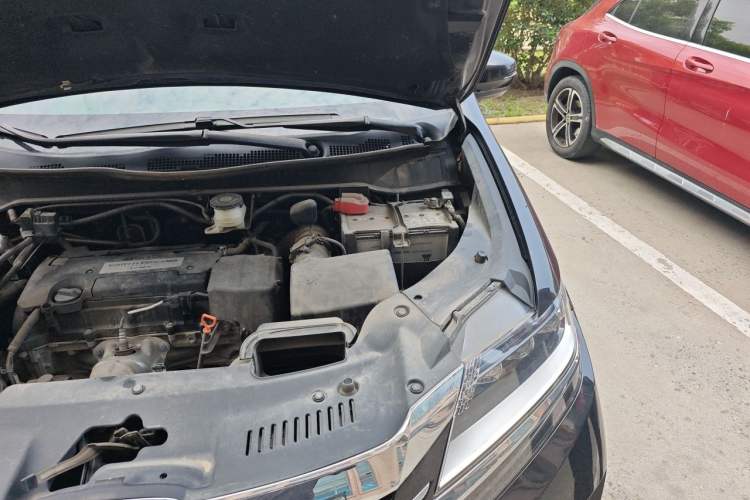Used Honda Elysion 2016 2.4L Supreme Edition Engine Bay Left