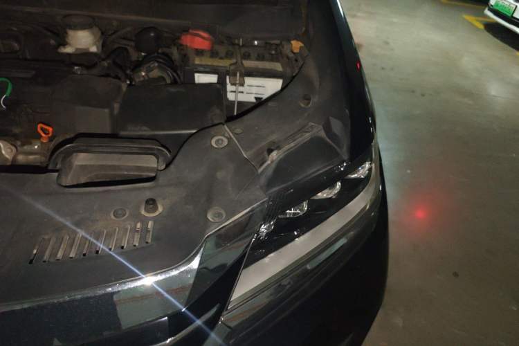 Used Honda Elysion 2016 2.4L Supreme Edition Engine Bay Left