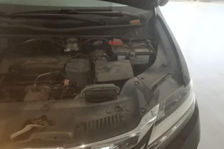 Used Honda Elysion 2016 2.4L Comfort Edition Engine Bay Left