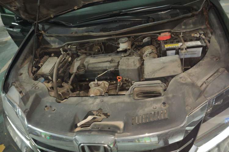 Used Honda Elysion 2016 2.4L Luxury Edition Engine Bay