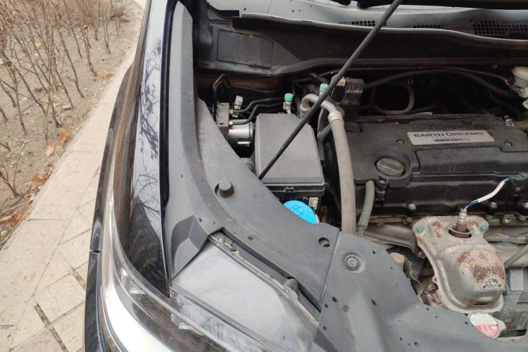 Used Honda Elysion 2016 2.4L Luxury Edition Engine Bay Right