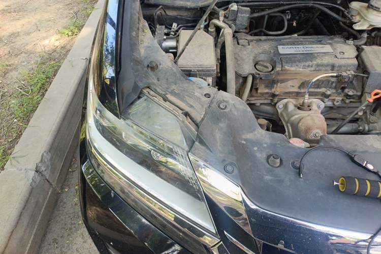Used Honda Elysion 2016 2.4L Supreme Edition Engine Bay Right