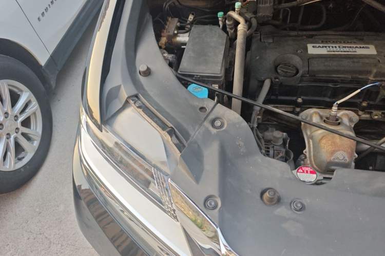 Used Honda Elysion 2016 2.4L Style Edition Engine Bay Right