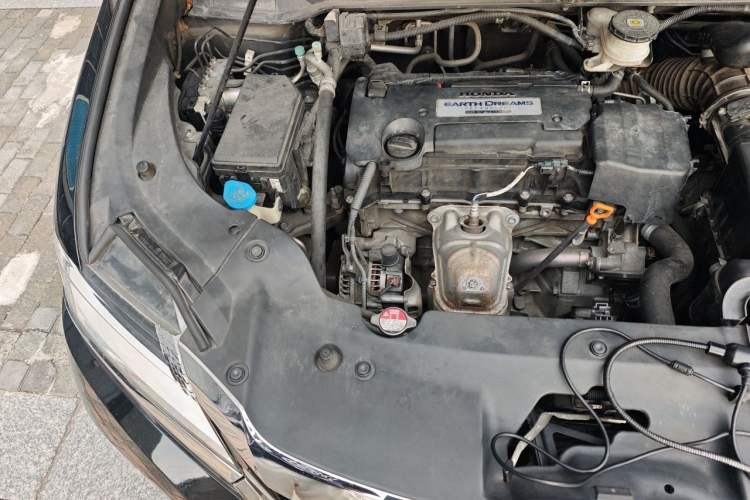 Used Honda Elysion 2016 2.4L Luxury Edition Engine Bay Right