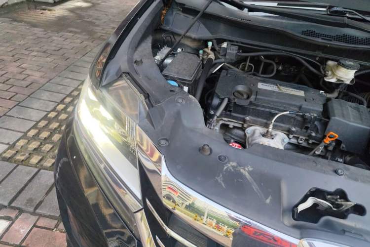 Used Honda Elysion 2016 2.4L Luxury Edition Engine Bay Right