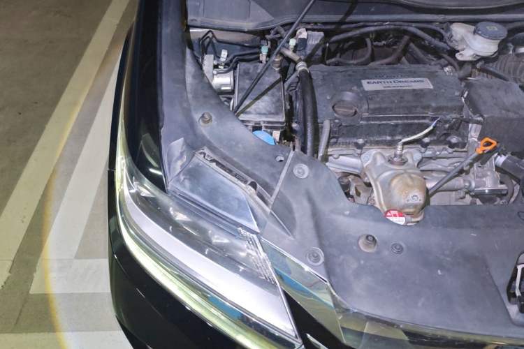 Used Honda Elysion 2016 2.4L Luxury Edition Engine Bay Right