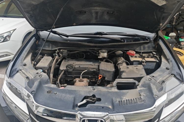 Used Honda Elysion 2016 2.4L Luxury Edition Engine Bay