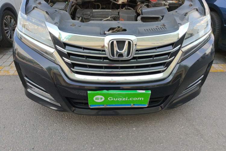 Used Honda Elysion 2016 2.4L Style Edition Engine Bay