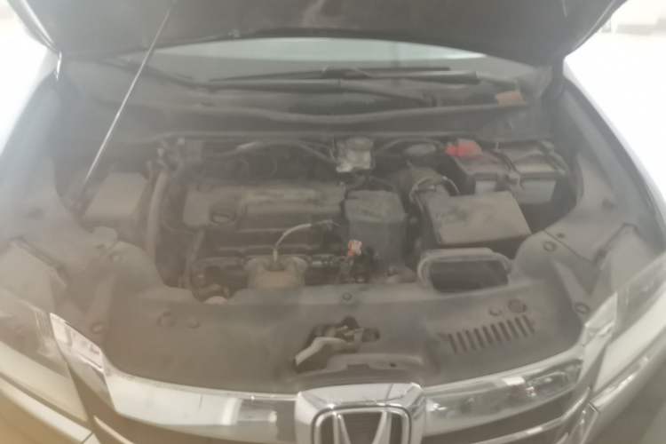 Used Honda Elysion 2016 2.4L Comfort Edition Engine Bay