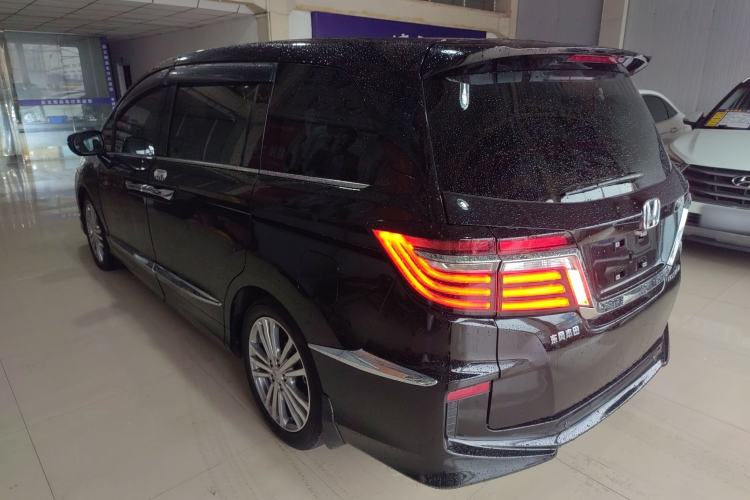 Used Honda Elysion 2016 2.4L Style Edition Exterior 2